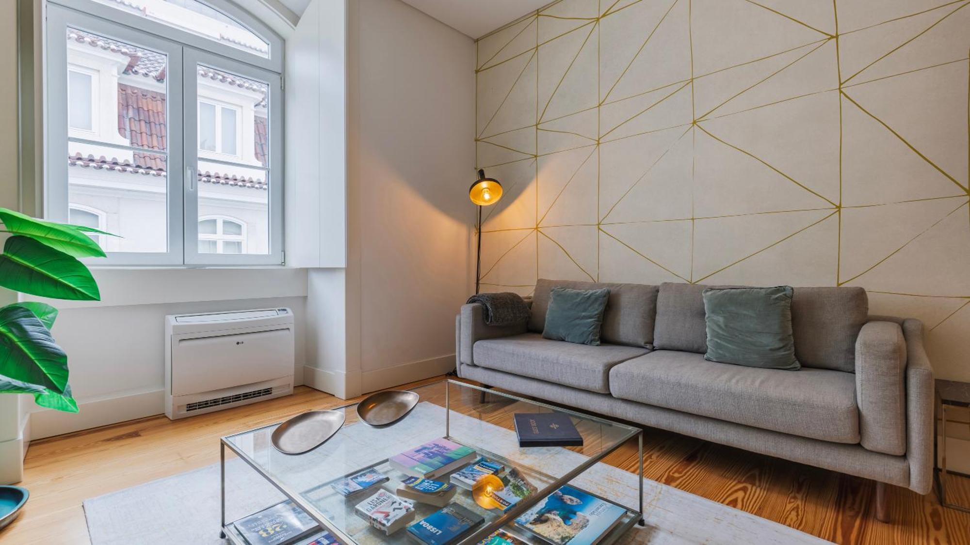 Downtown Sleek Apartment By Lovelystay Lisboa Ngoại thất bức ảnh